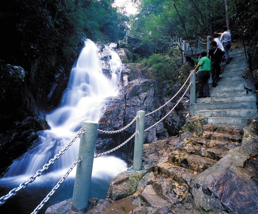 溪水潺潺自然氧吧,天然氧吧溪水