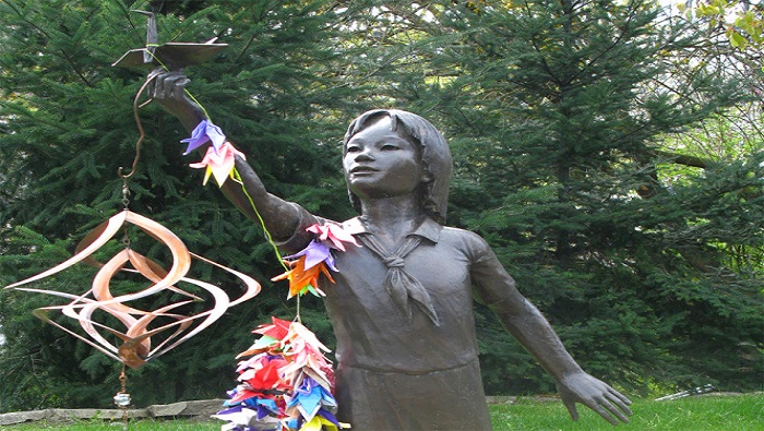 日本千纸鹤折纸,日本折千纸鹤的纸