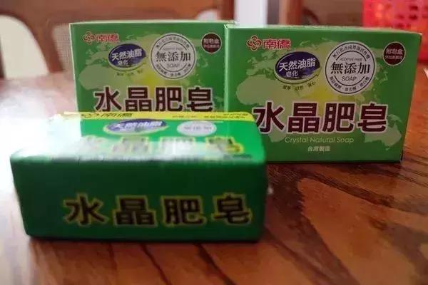 从新加坡回中国必带的零食有哪些,从新加坡买什么东西可以带回中国