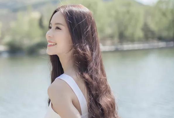 不挑肤色的大牌口红色号,炎炎夏日烈焰红唇