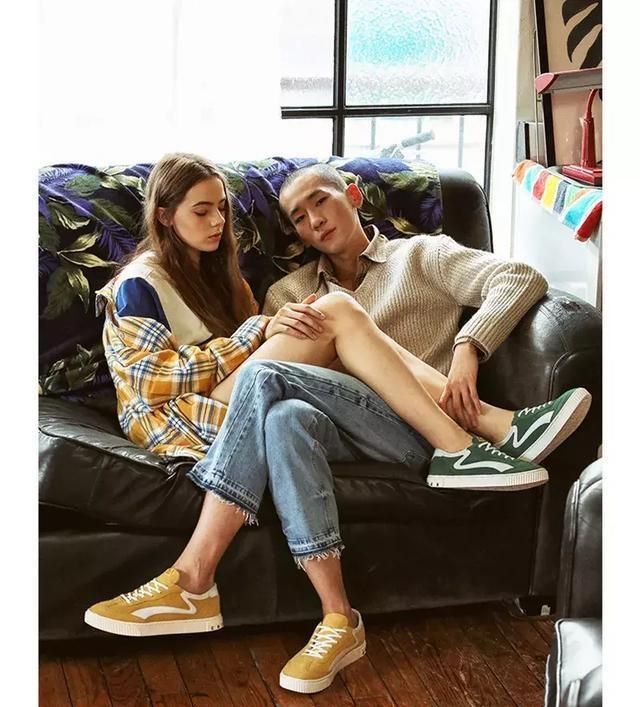 新款易烊千玺同款鞋,易烊千玺国潮同款鞋