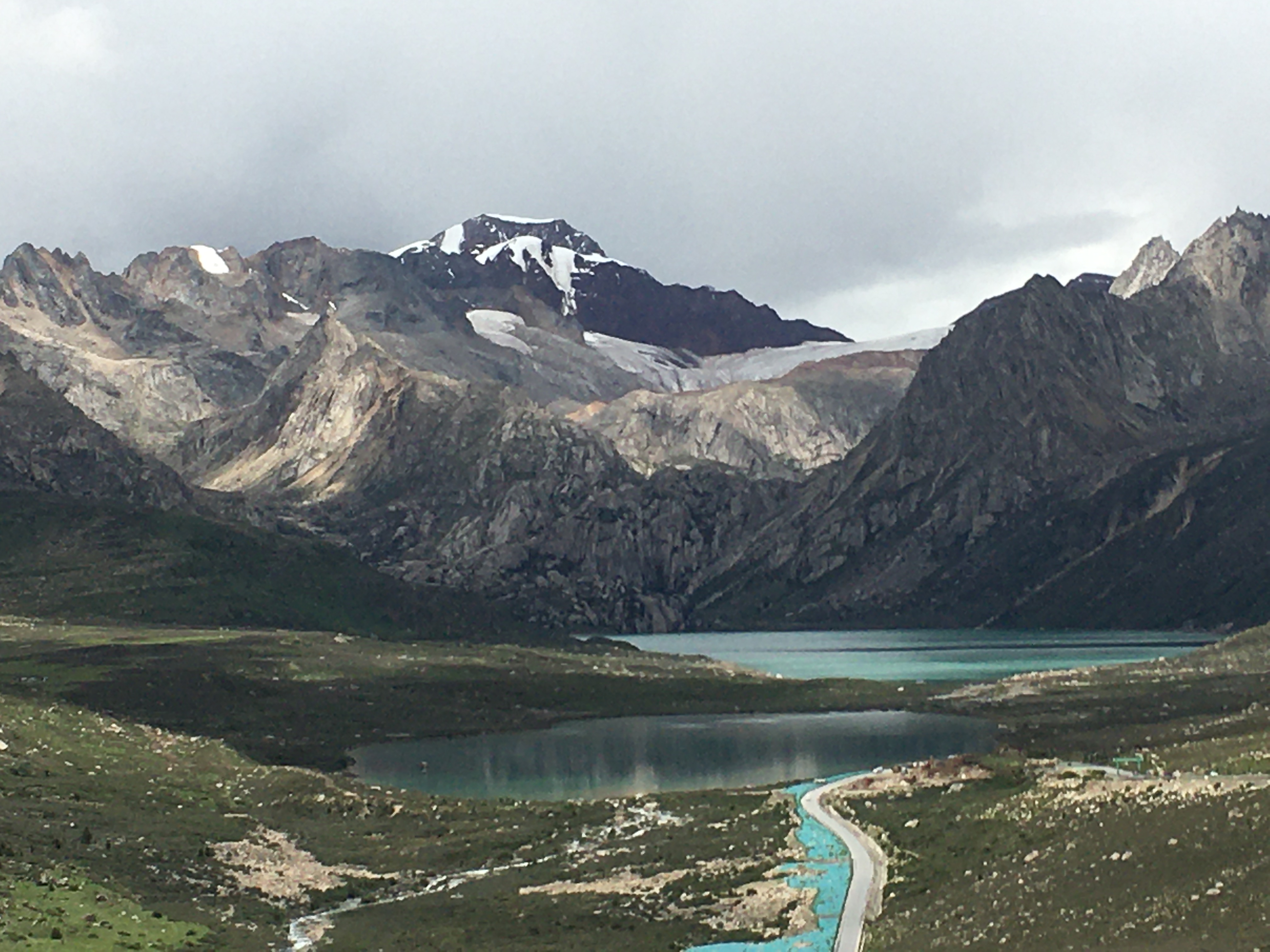 318川藏线自驾游别克,轿车可以自驾游西藏318川藏线