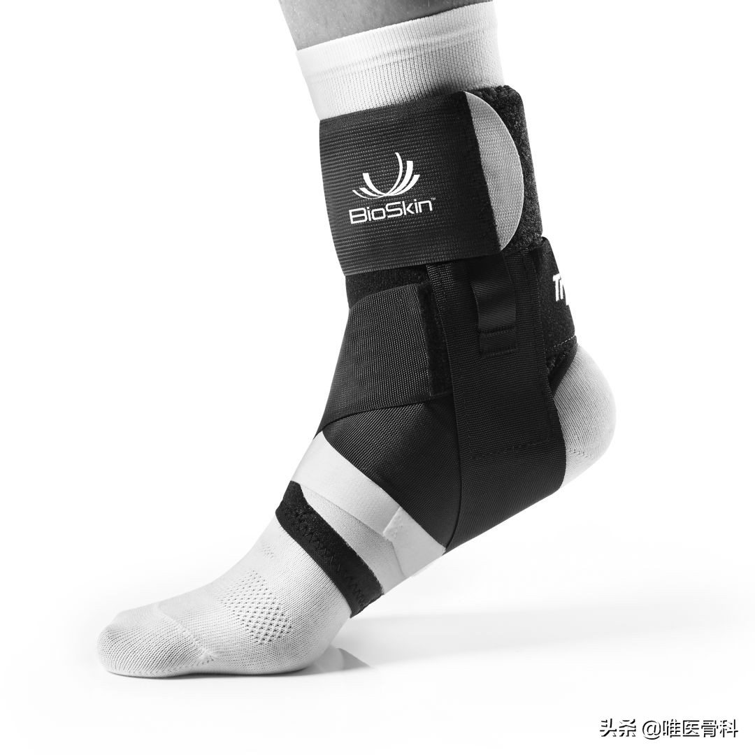 脚跟疼是足底筋膜炎么,足底筋膜炎是足底痛还是足跟痛