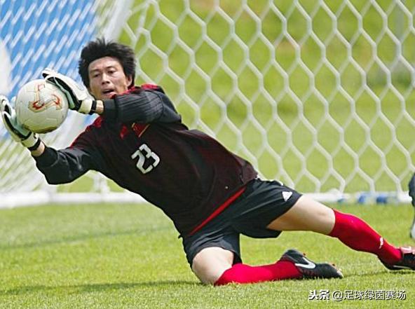 区楚良世界第一门将,申花门将区楚良