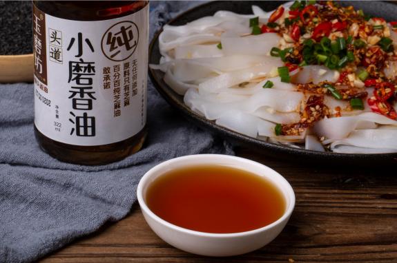 黑香油和白香油有什么不一样,香油的奥秘快看看你掌握了多少