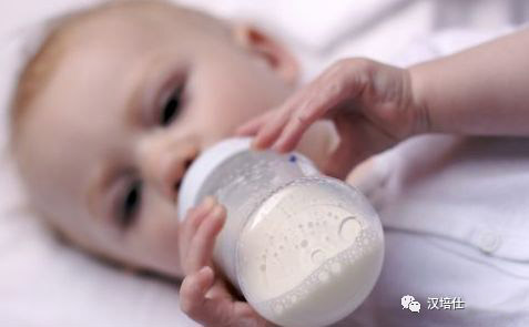 奶粉冲不均匀挂壁怎么回事,奶粉挂壁是怎么样的
