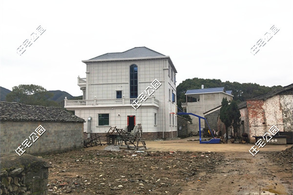 江西三层别墅,江西农村两层半自建房需要多少钱