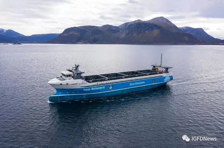 inNews|SKP回应假货事件|LVMH愈以EmilioPucci对标Kering的GUCCI|