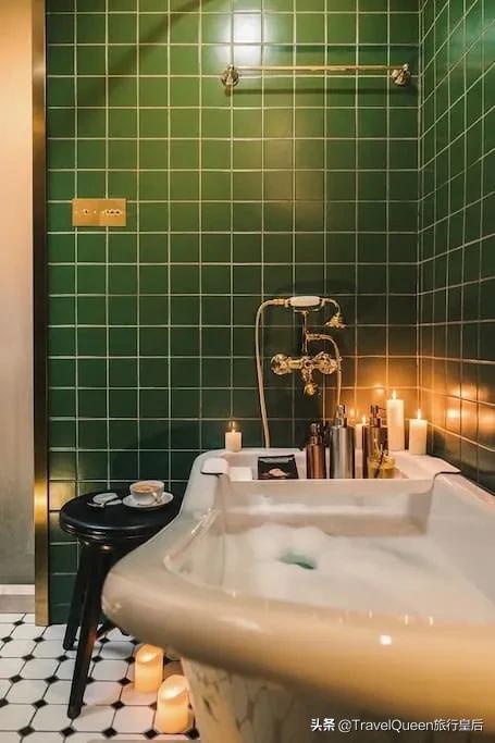 欧洲airbnb民宿,魔都这些超豪华泳池酒店