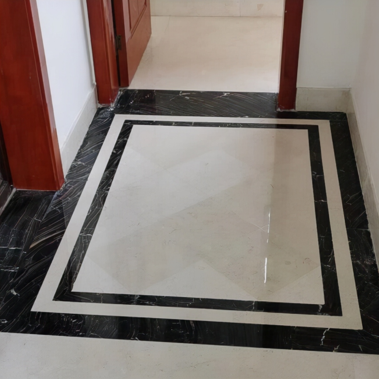 石材踢脚线形状,石材踢脚线做法