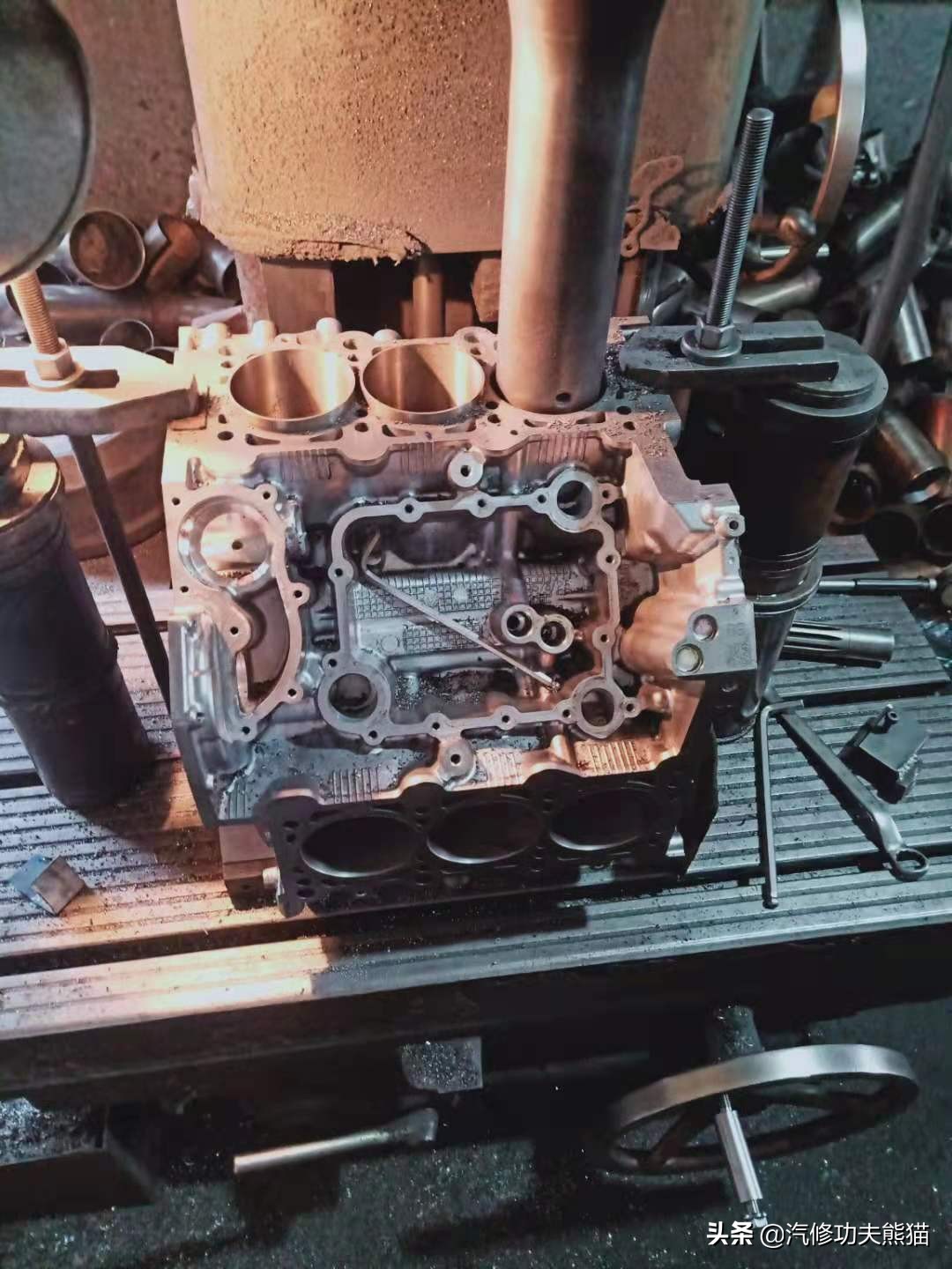 二手途锐烧机油怎么办,二手大众途锐烧机油