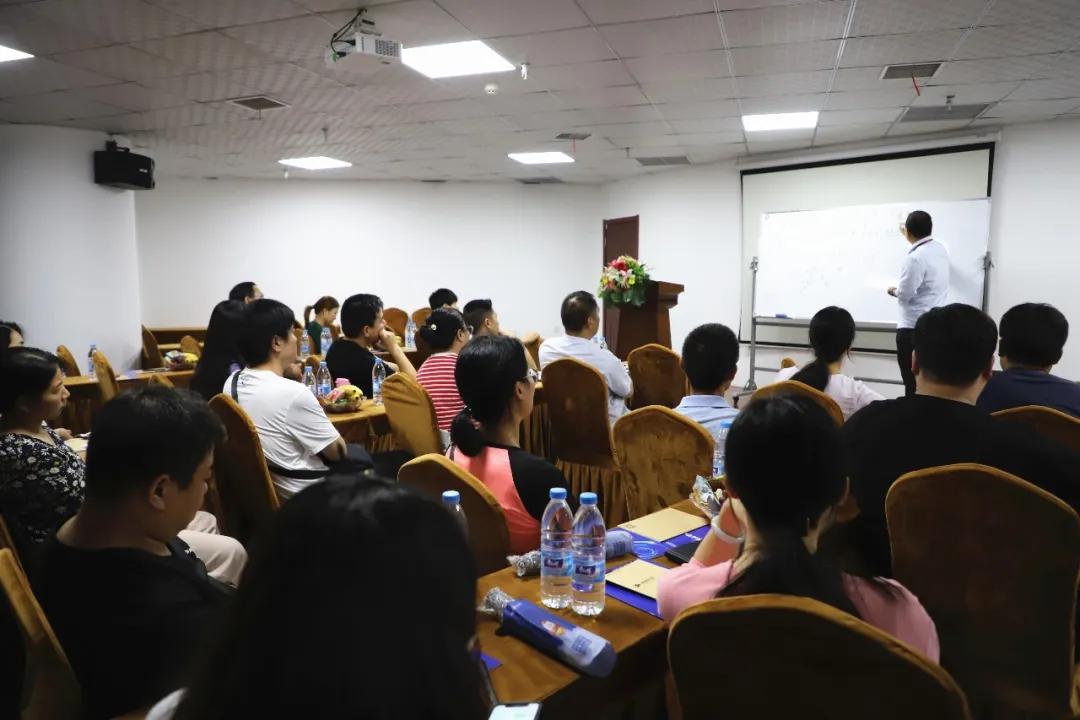 走近青峰，学习了解更多推广相关知识