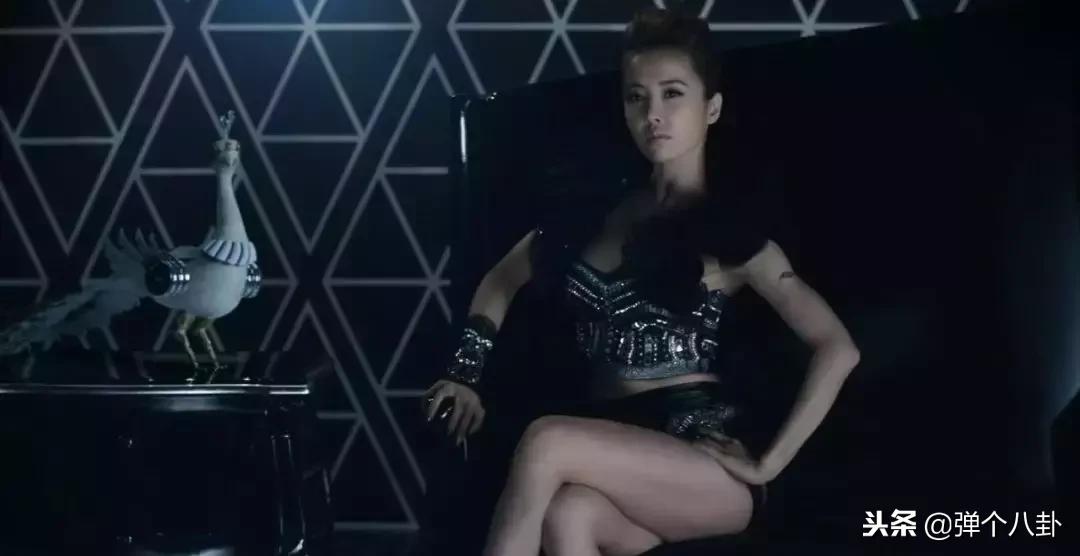 她曾被评为亚洲第一美女,她曾被誉为歌坛天后