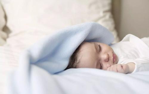 宝宝睡觉满头大汗是热的还是缺钙,宝宝睡觉满头大汗真的是因为热吗