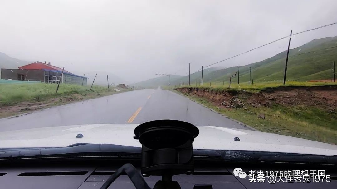 阿尼玛卿山是苯教神山吗,阿尼玛卿神山传说故事