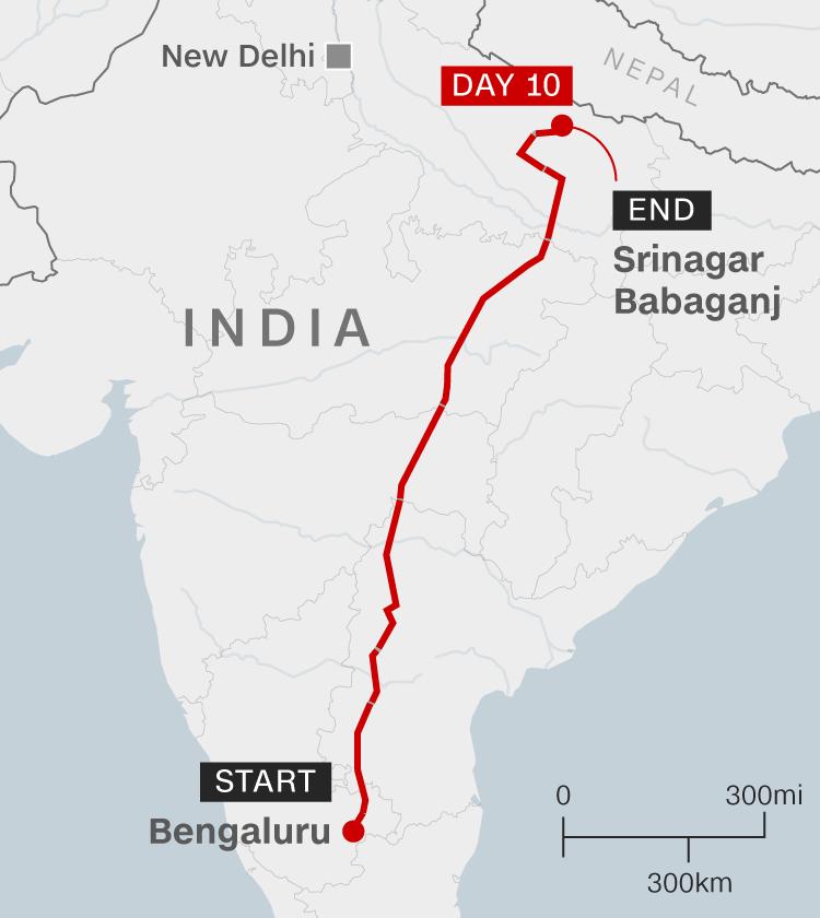 回一趟家要暴走2000公里。这群人的脚下,每寸土地都是辛酸