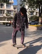 点进本文前，请控制好您的膀胱！（不然容易笑尿）