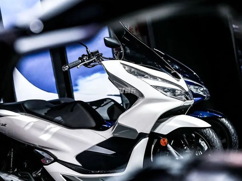 雅马哈nmax155对比本田pcx150,nmax155雅马哈为什么是神车