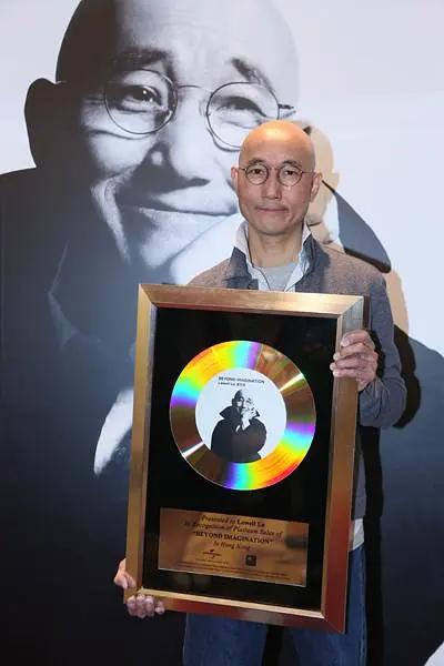 卢冠廷最经典电影,卢冠廷一生所爱伴唱女