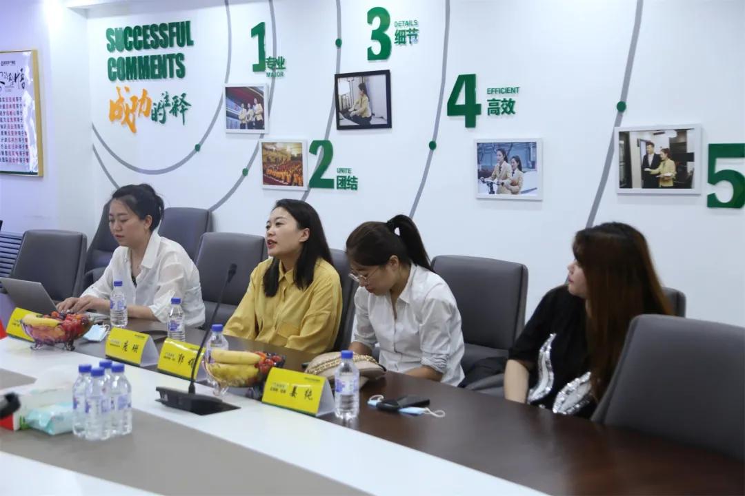 热烈欢迎和美家地产领导莅临新发地产集团参观学习访问