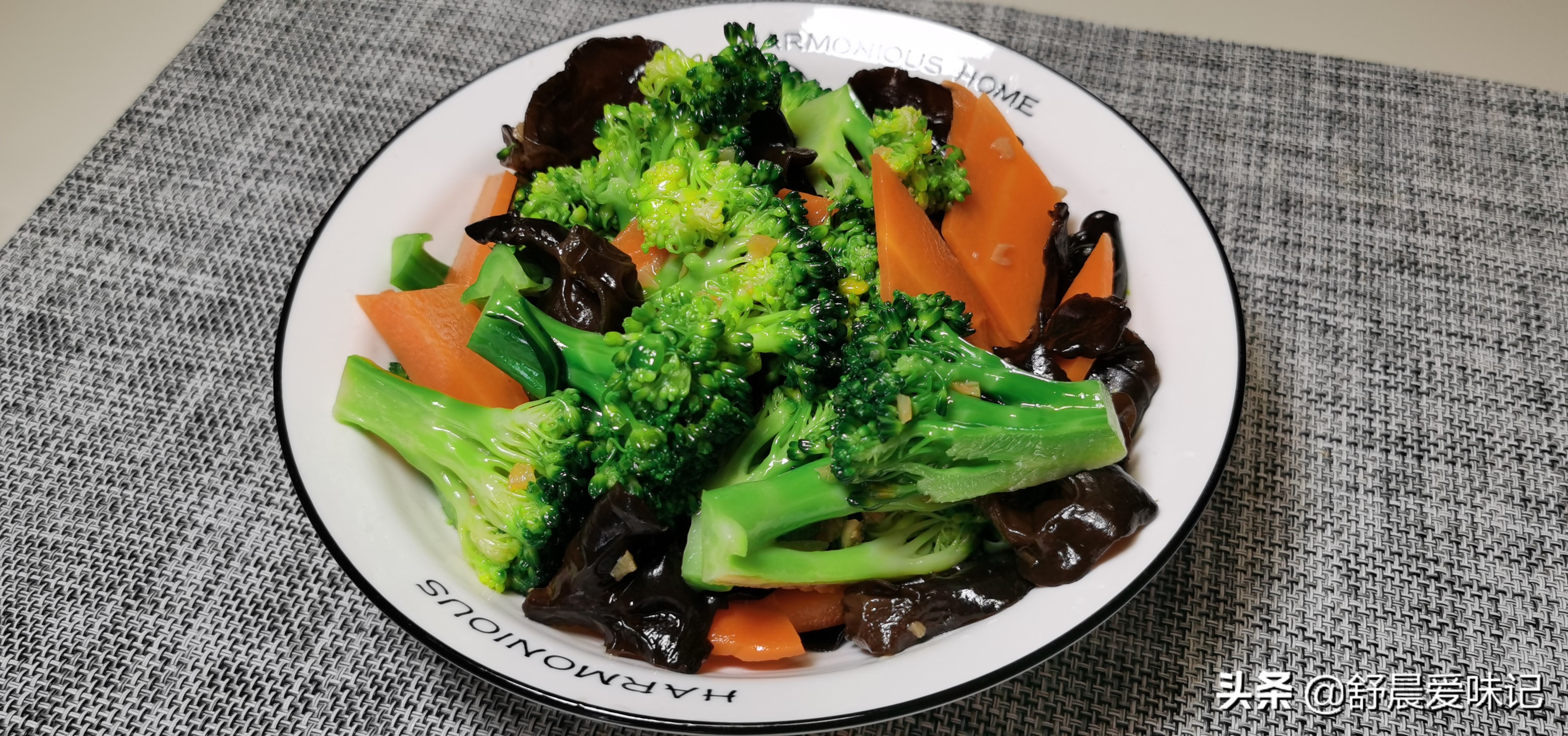 凉拌西兰花的最佳做法,凉拌西兰花怎么做最好吃