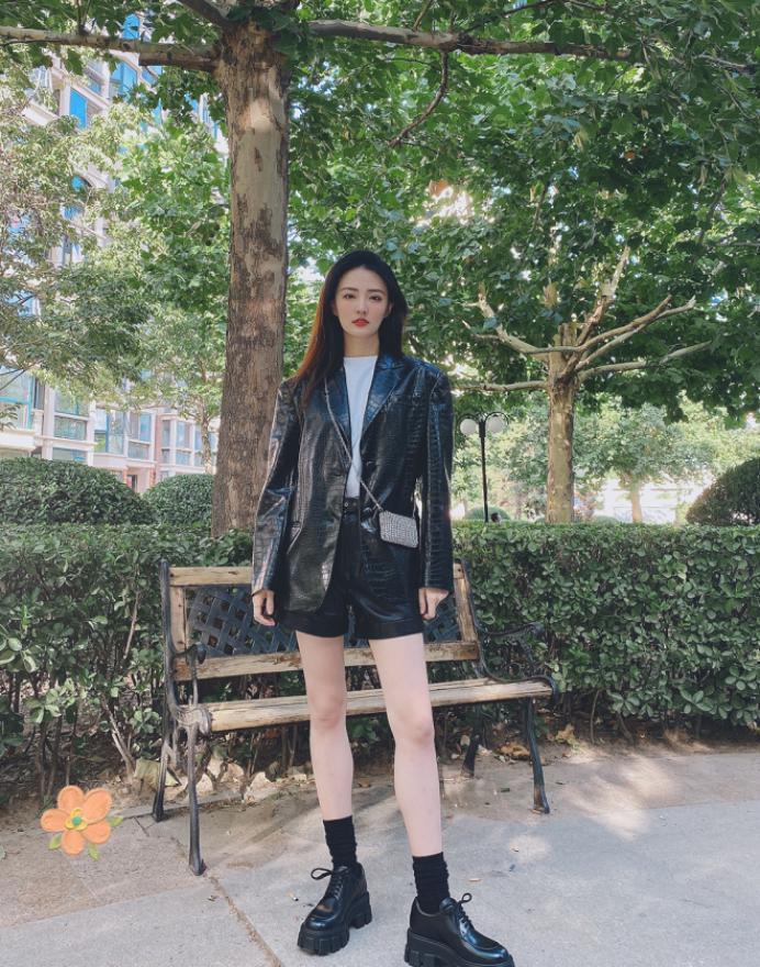 小个子穿起来也很好看,小个子穿长款好看吗