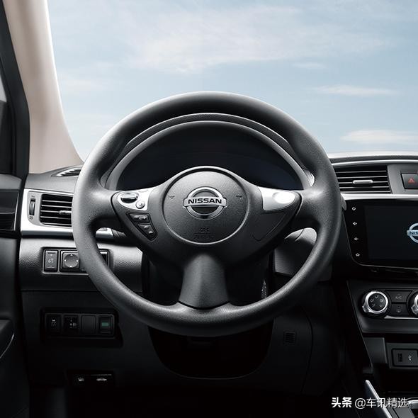 老款轩逸现在值得入手吗,新轩逸开始卖了吗