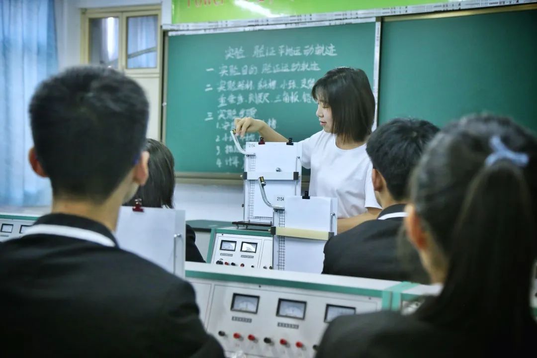 洛阳市十二中学校,洛阳市第十二中学校训