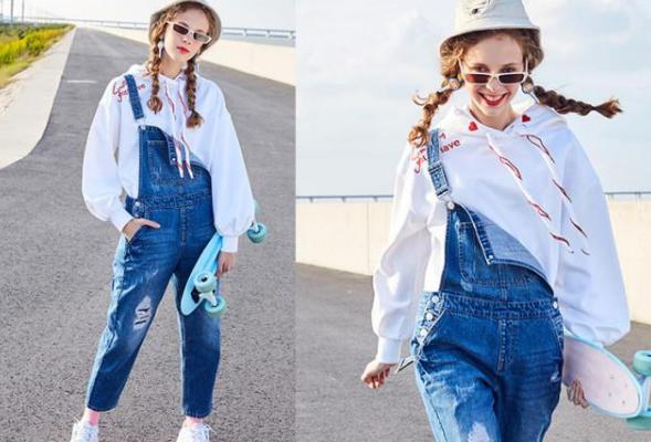 背带裤穿搭法则，这么穿很减龄