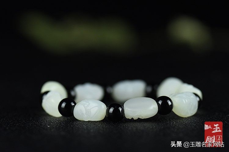 什么样的手串适合男人戴,男人比较适合戴什么手串