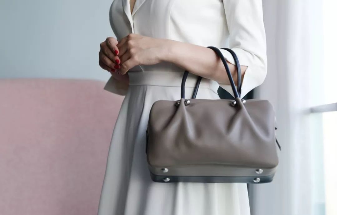 包女高级感轻奢上档次ysl,ysl腋下包轻奢小众高级感