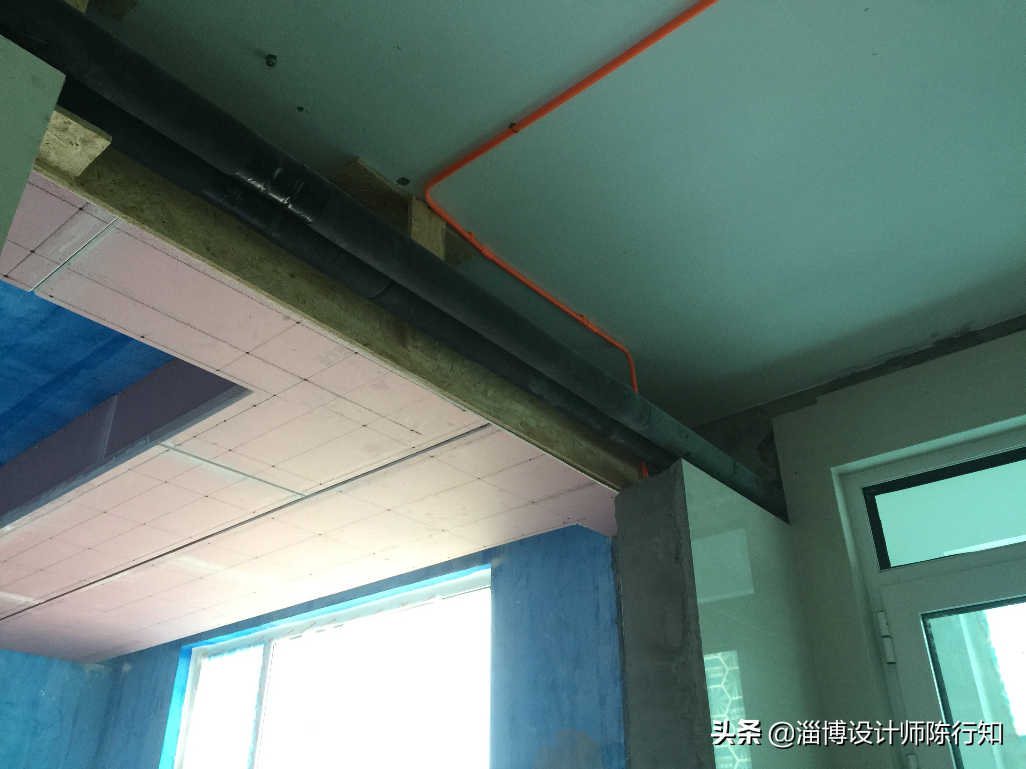 木龙骨与轻钢龙骨哪个更容易开裂,轻钢龙骨注意事项