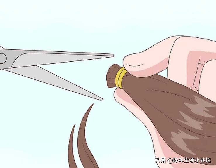 如何在家自己修剪头发,理发师教你自己在家修剪头发视频