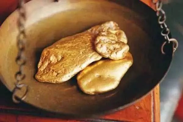 黄金是如何被认可的,黄金是怎么被金属吸收的