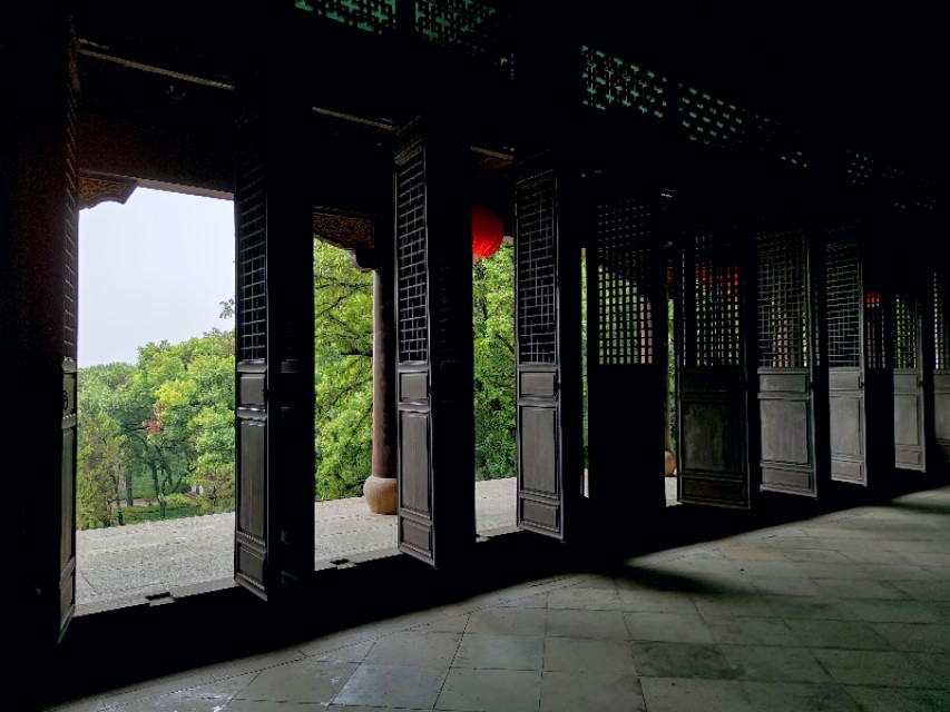 绍兴越王山的历史传说,绍兴古越龙山风景区