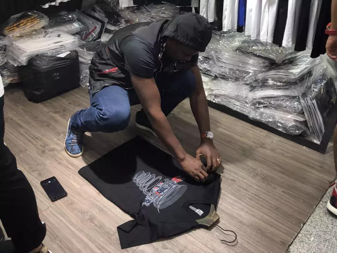 探访广州服装市场大牌,探访广州服装市场在哪个区