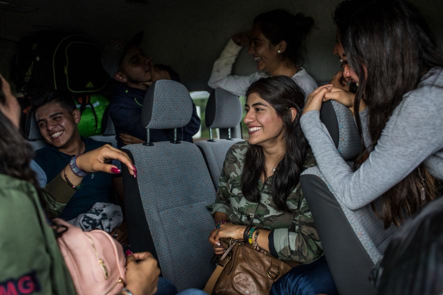 穿过玉米农田、冷杉森林，闯入墨西哥萤火虫梦幻小镇