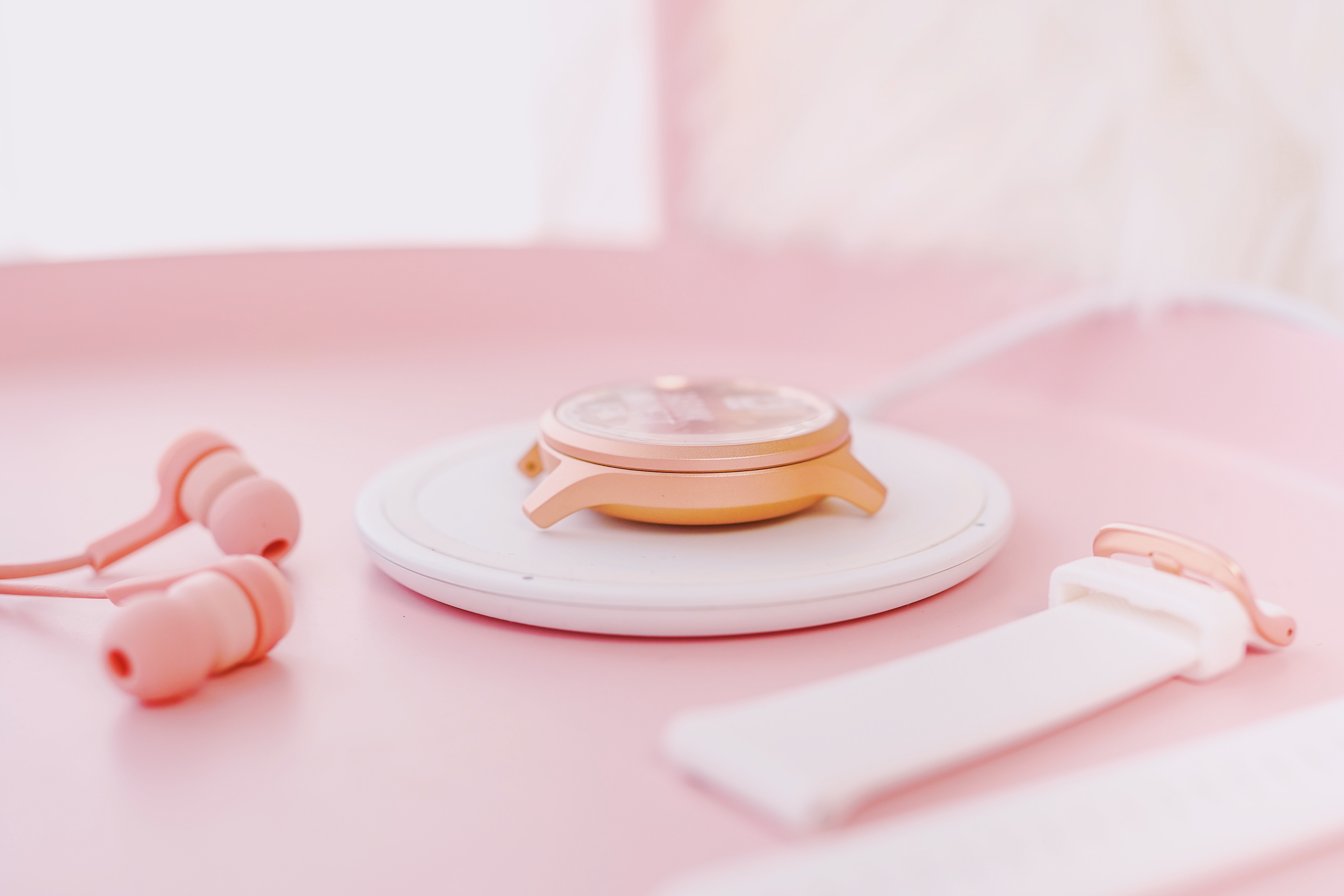 佳明发布新款智能手表garminmove,时尚与科技的碰撞带来了无限惊喜