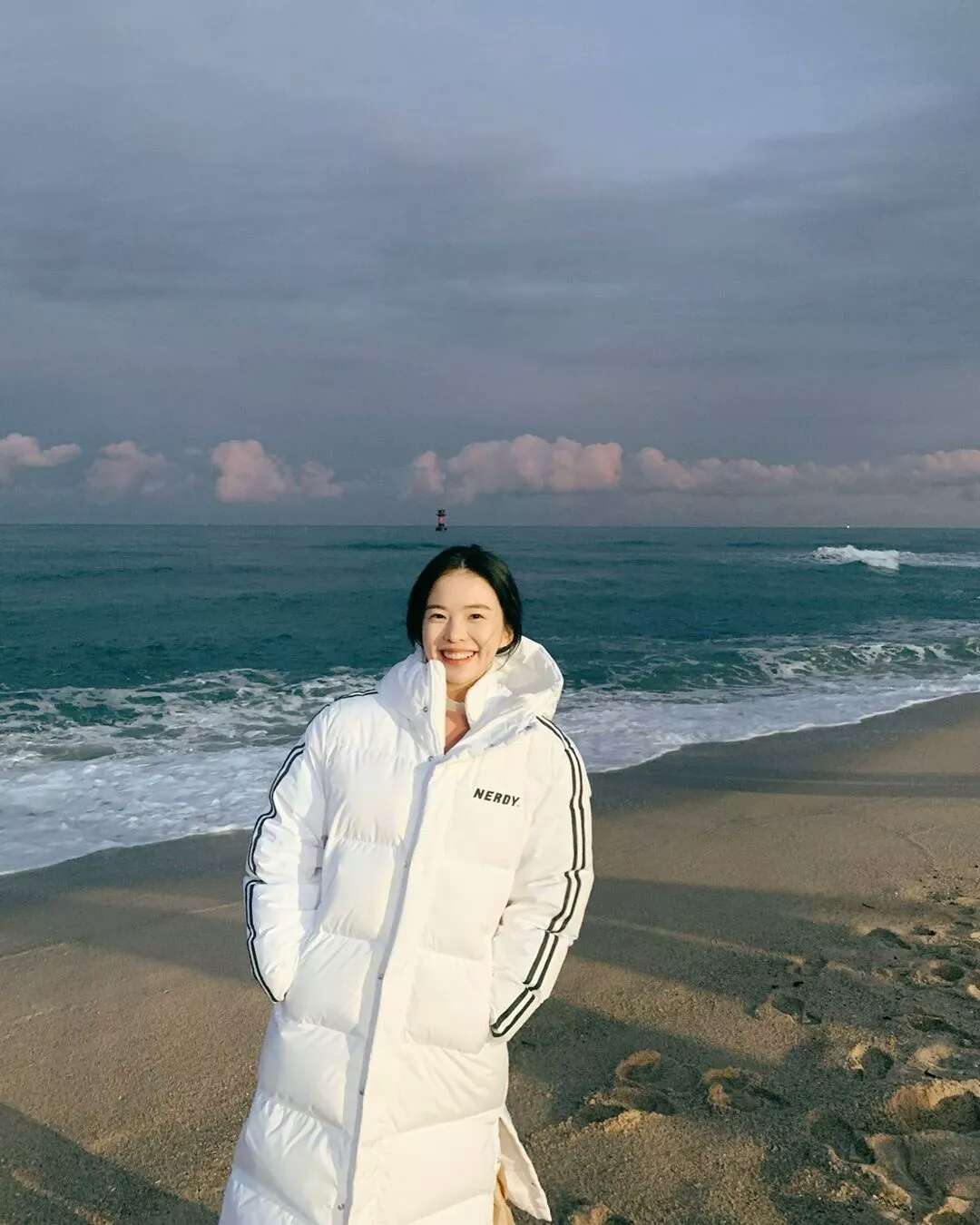 为什么自己不适合穿长款羽绒服,为什么你穿搭不好看