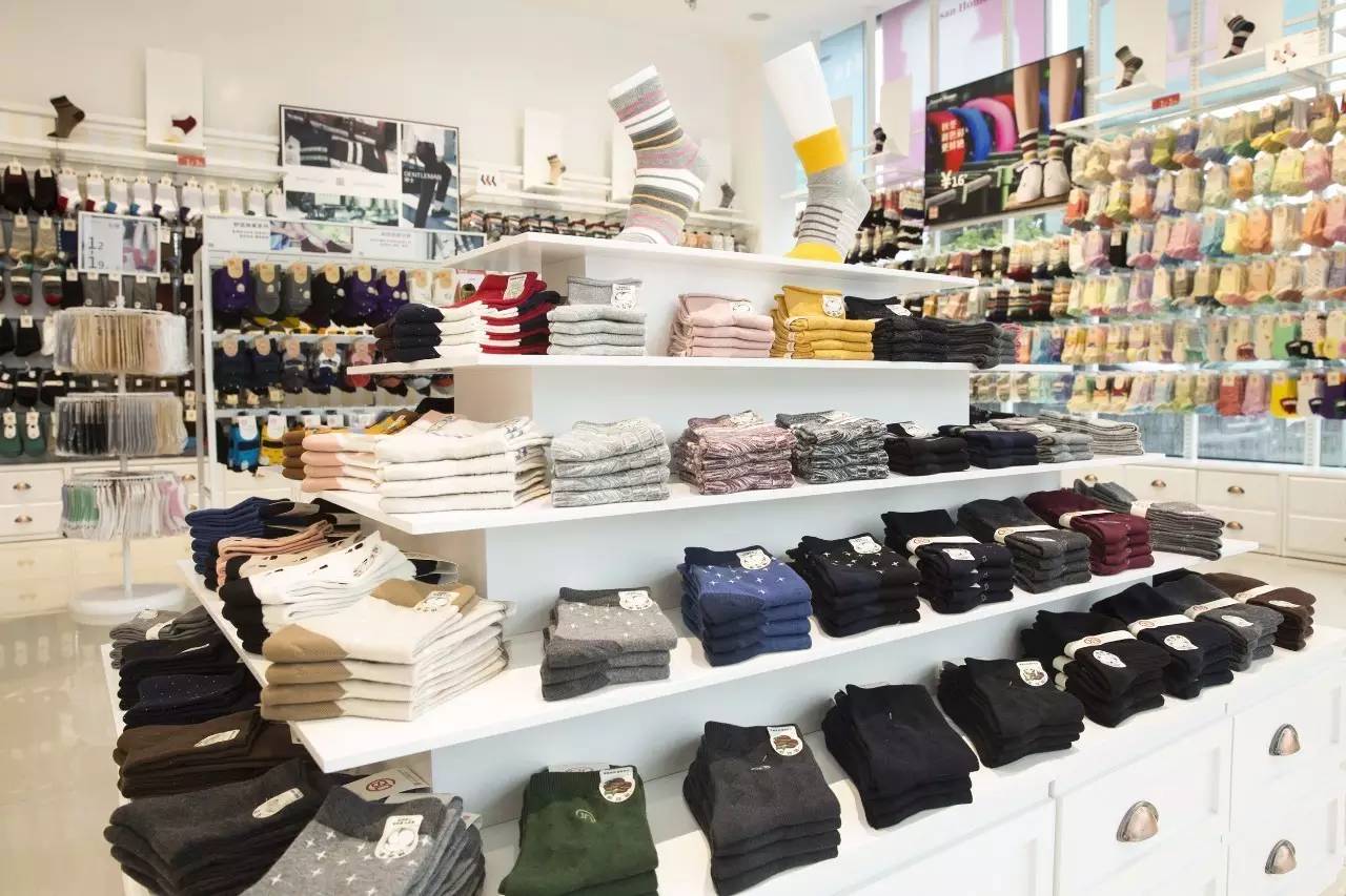 外销这么难！为耐克等大牌代工的“袜业之王”健盛集团巨亏超4亿