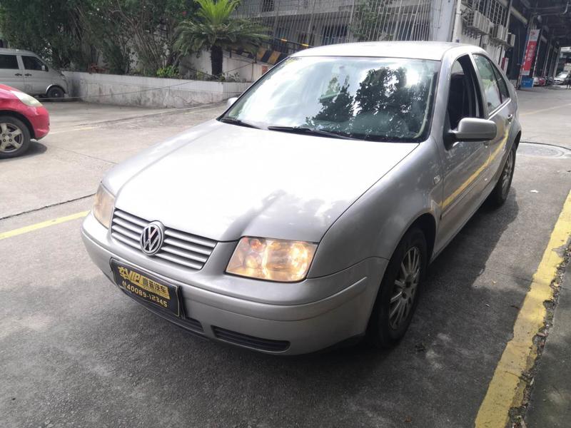 蓝鸟和宝来哪个更保值,新款蓝鸟和新款宝来