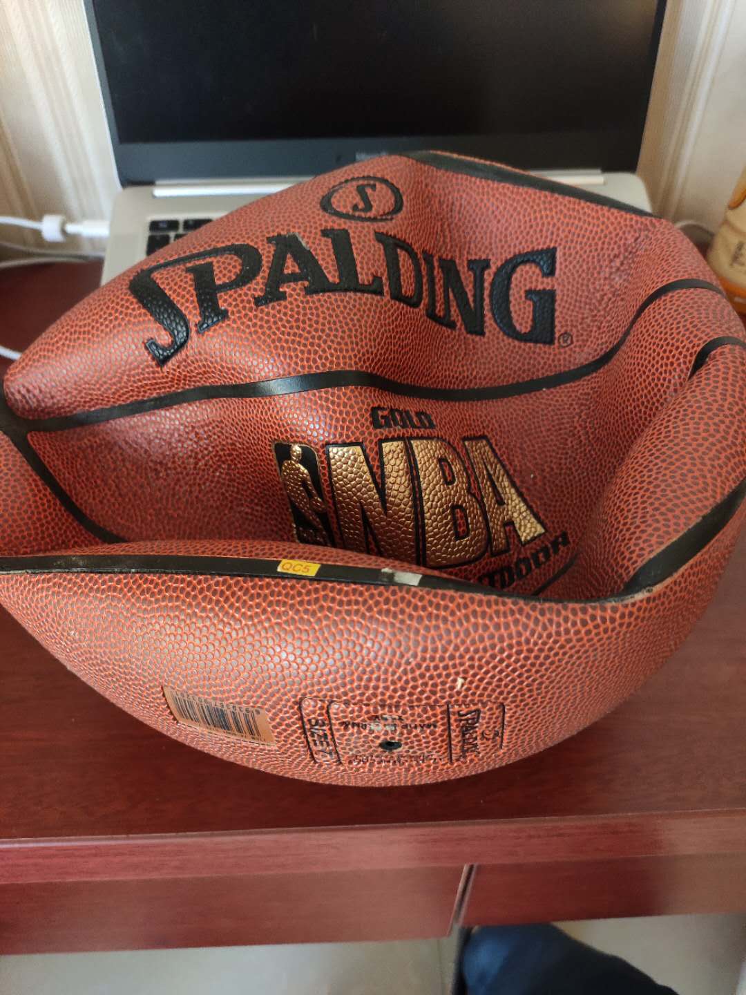 拯救漏气的篮球之换气嘴