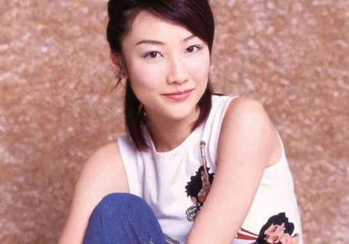 陈文媛：因“*照门艳**”错过嫁入豪门的机会，如今过的怎么样了？