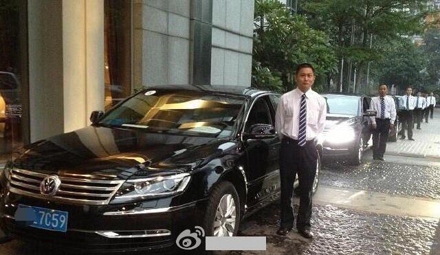 大众辉腾接亲笑话,辉腾当婚车接亲