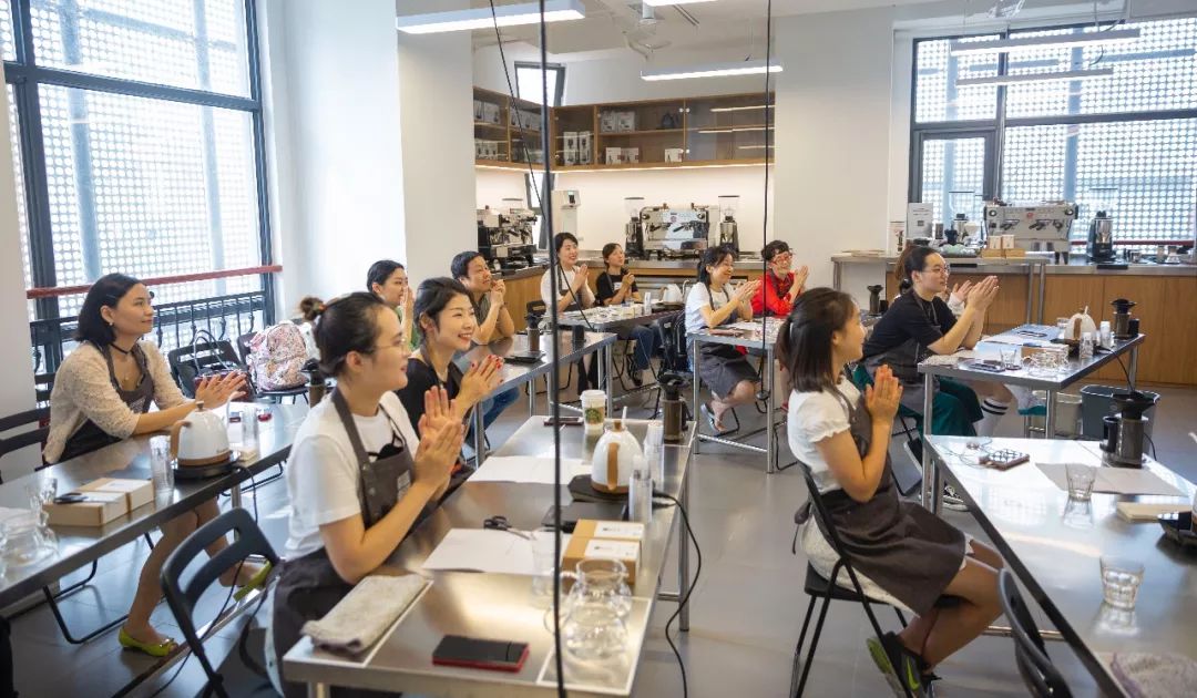 中赫时尚咖啡,中赫时尚咖啡学院学费