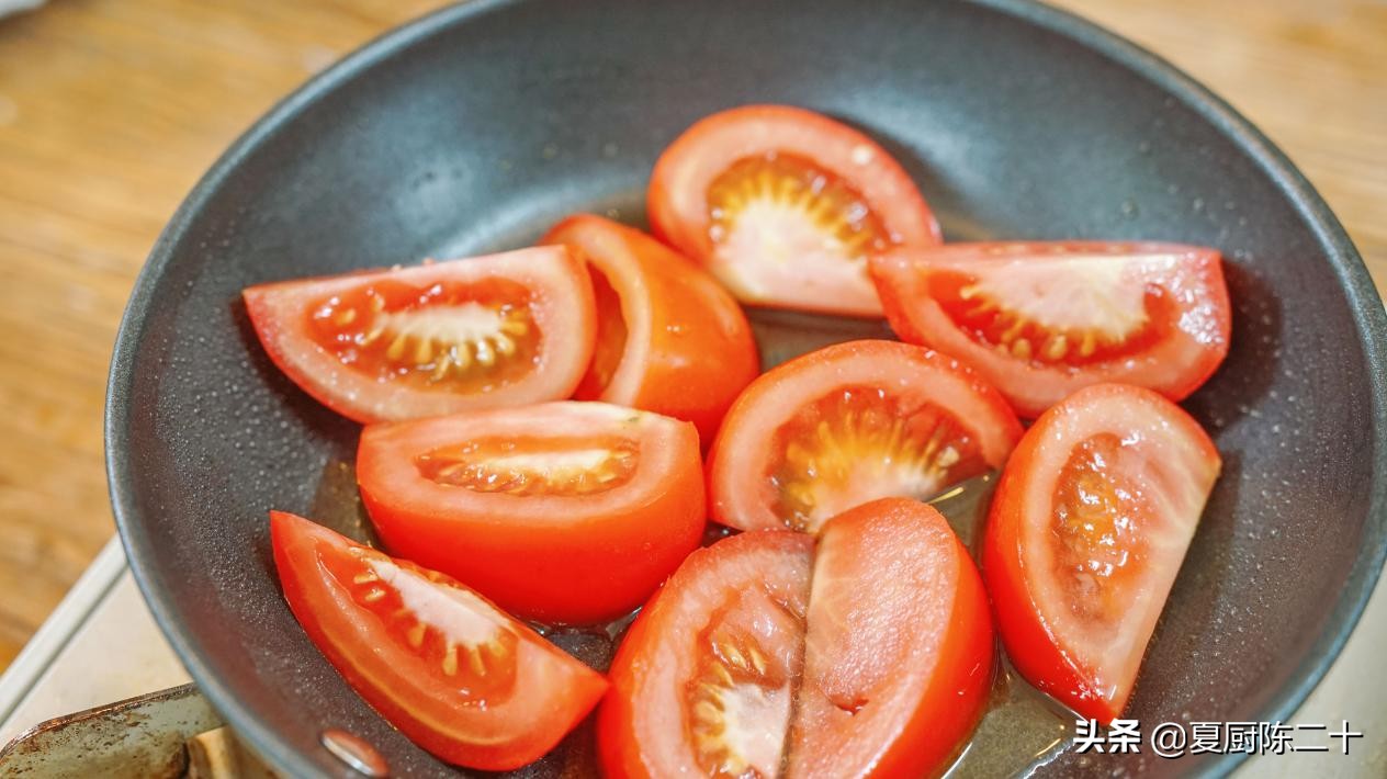 挑虾的正确方法和技巧,挑虾最正确的方法