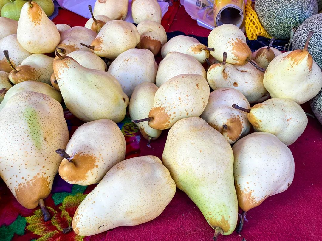 不错挺便宜的早市,附近比较旺的早市