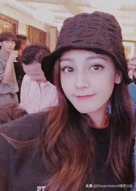 穿搭明星,女明星爱穿的平价店铺