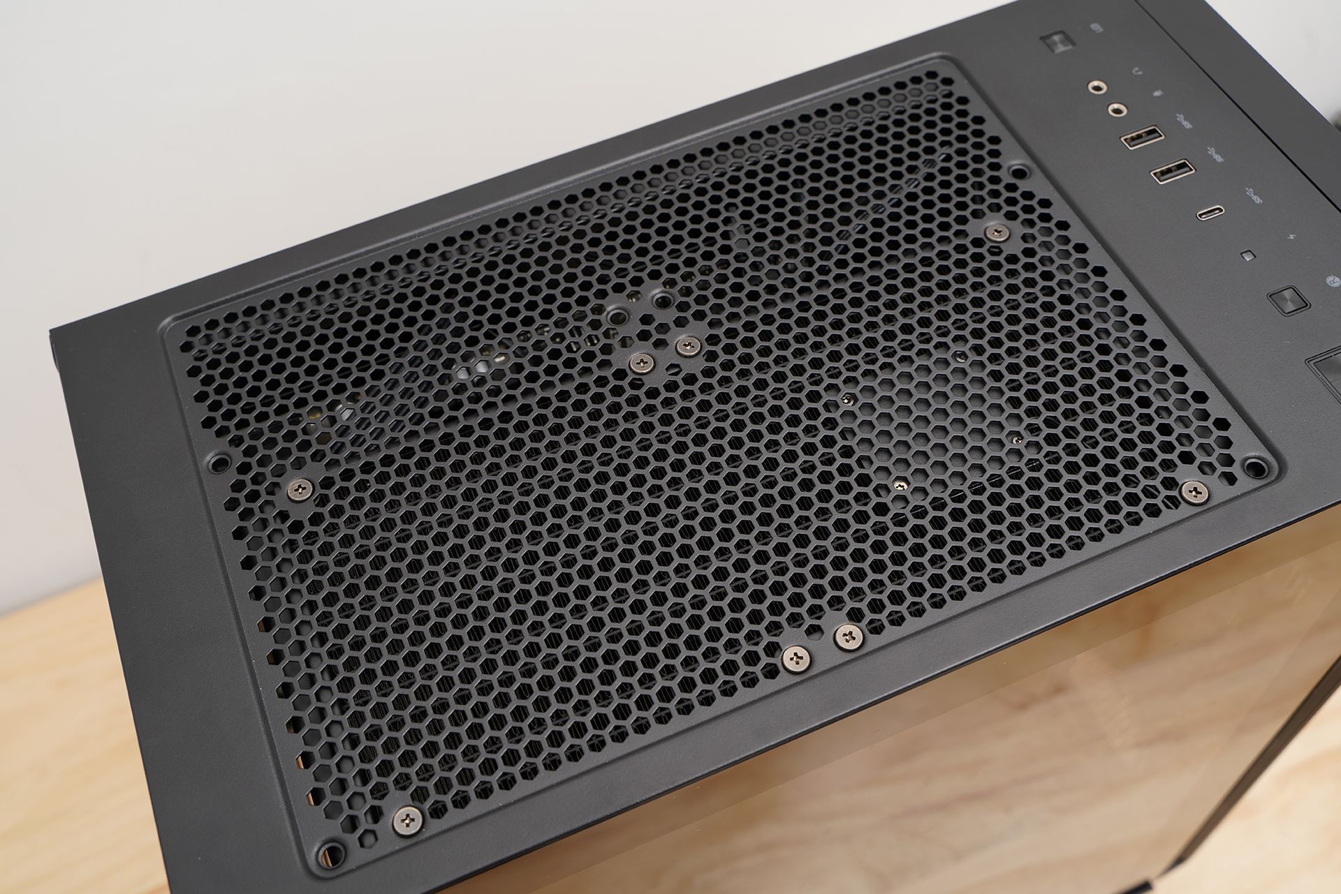 微星宙斯盾z5值不值得买,微星宙斯盾z5支持风扇