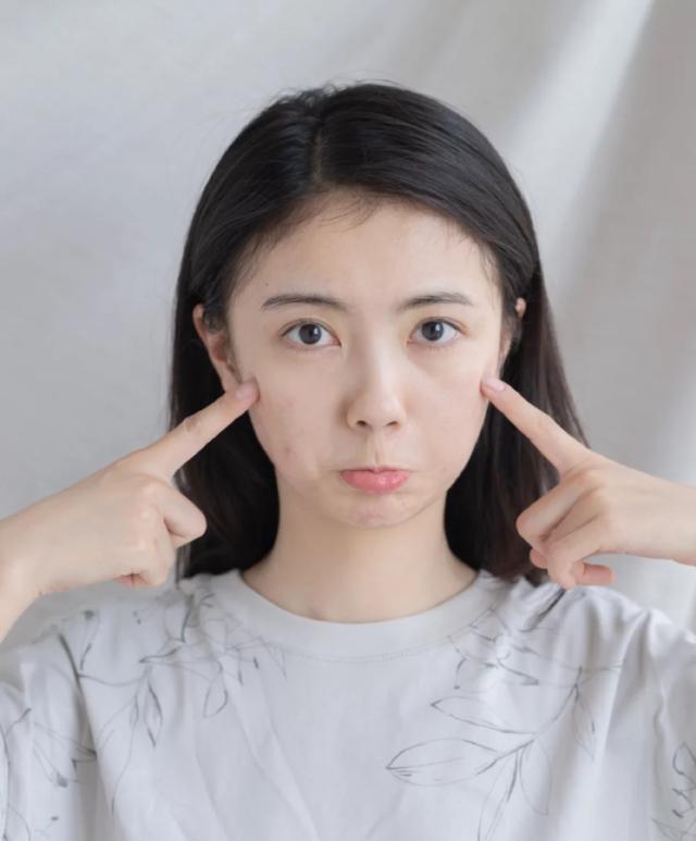 mac混油皮测评,mac混油皮粉底液